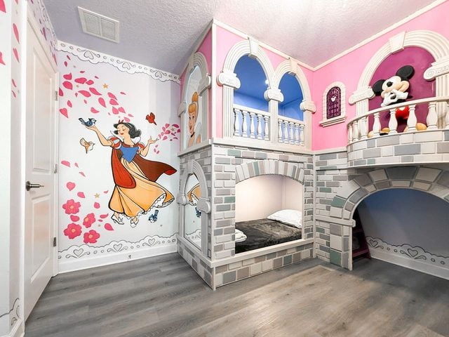 Legends & Kingdoms Villa, themed vacation villa near Disney