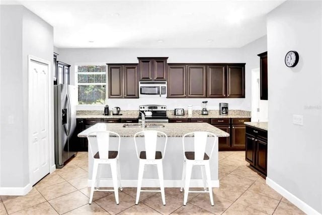 Pixel & Pixie Retreat, Fully updated kitchen with all kitchen supplies and appliances.