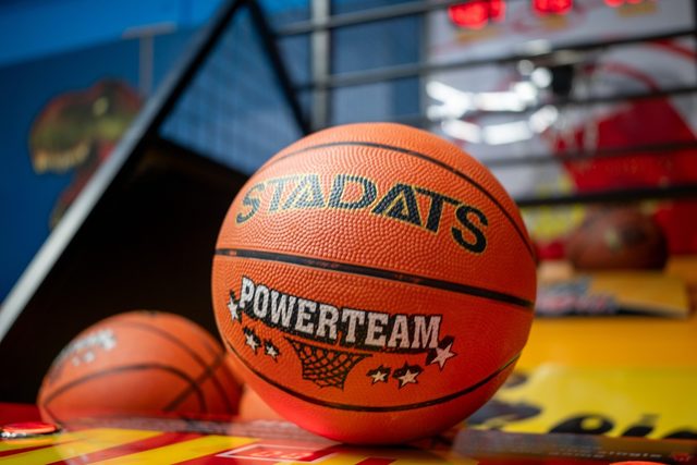 Adventure Kingdom Estate, Game Room Basketball