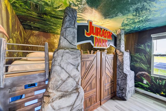 Adventure Kingdom Estate, Jurassic Entrance
