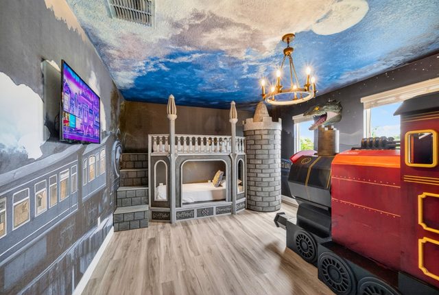 Adventure Kingdom Estate, Hogwarts Castle Bunk