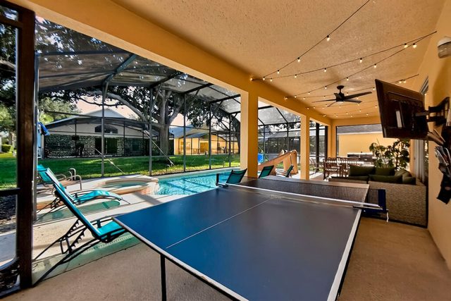 Wonderlands & Wizards Villa, themed vacation villa near Disney