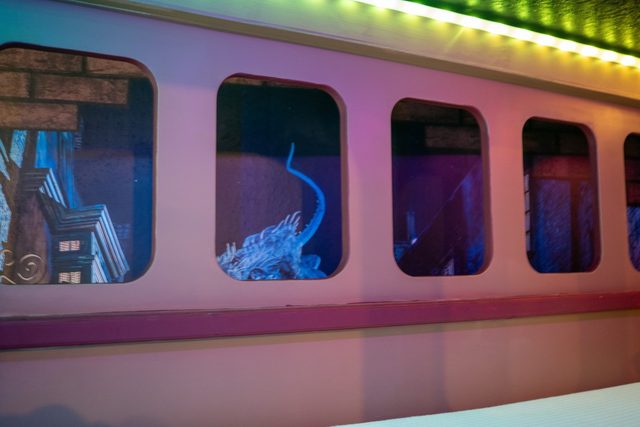 The Magic Kingdom, Hogwarts Train Carriage Detail