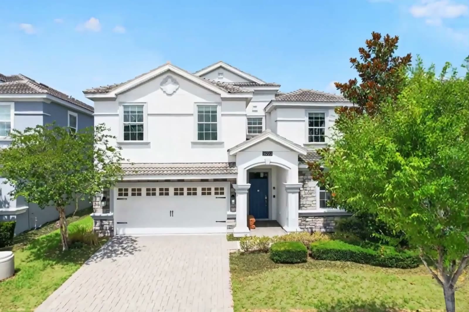 The Epic Escape Mansion, themed vacation villa near Disney